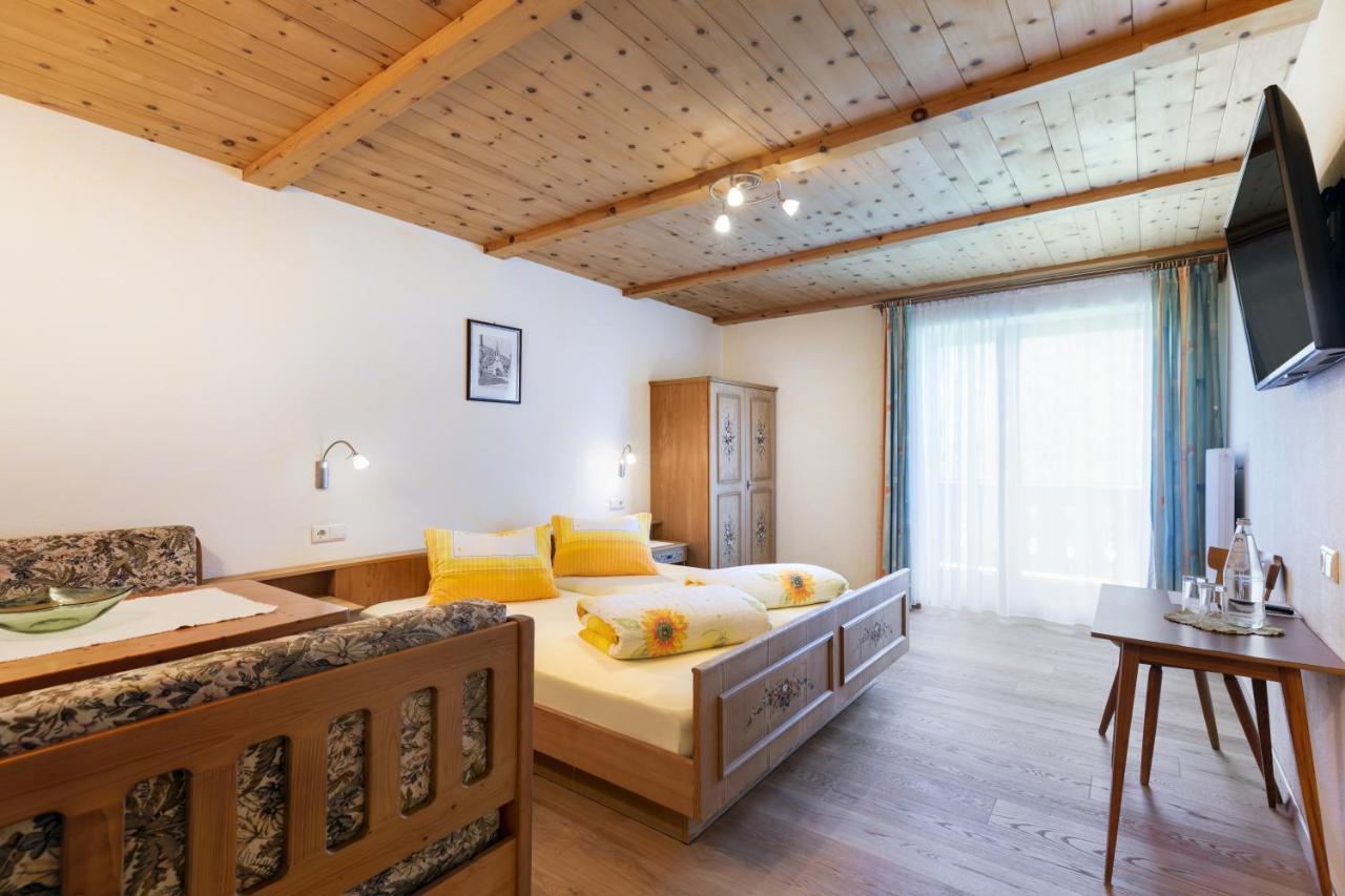 Hotel Chavalatsch Taufers im Münstertal Eksteriør bilde