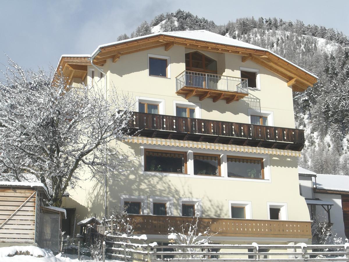 Hotel Chavalatsch Taufers im Münstertal Eksteriør bilde