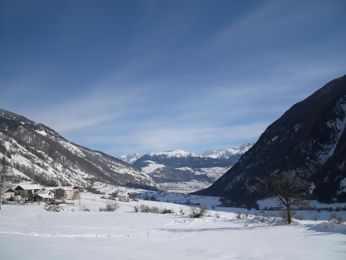 Hotel Chavalatsch Taufers im Münstertal Eksteriør bilde