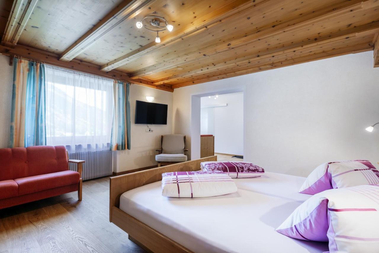 Hotel Chavalatsch Taufers im Münstertal Eksteriør bilde